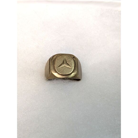 other Jewelry - Vintage Brass Signet Ring, Size 11